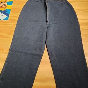 Stretchy woman's jeans